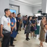 接待人大代表等向导及台湾同胞到访德赢VWIN智慧养老服务中心